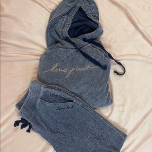 sweatshirt & sweatpant set